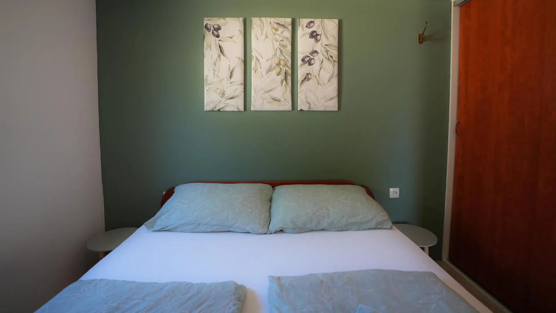 Holiday Home - Beach House 'Amarella' Turanj