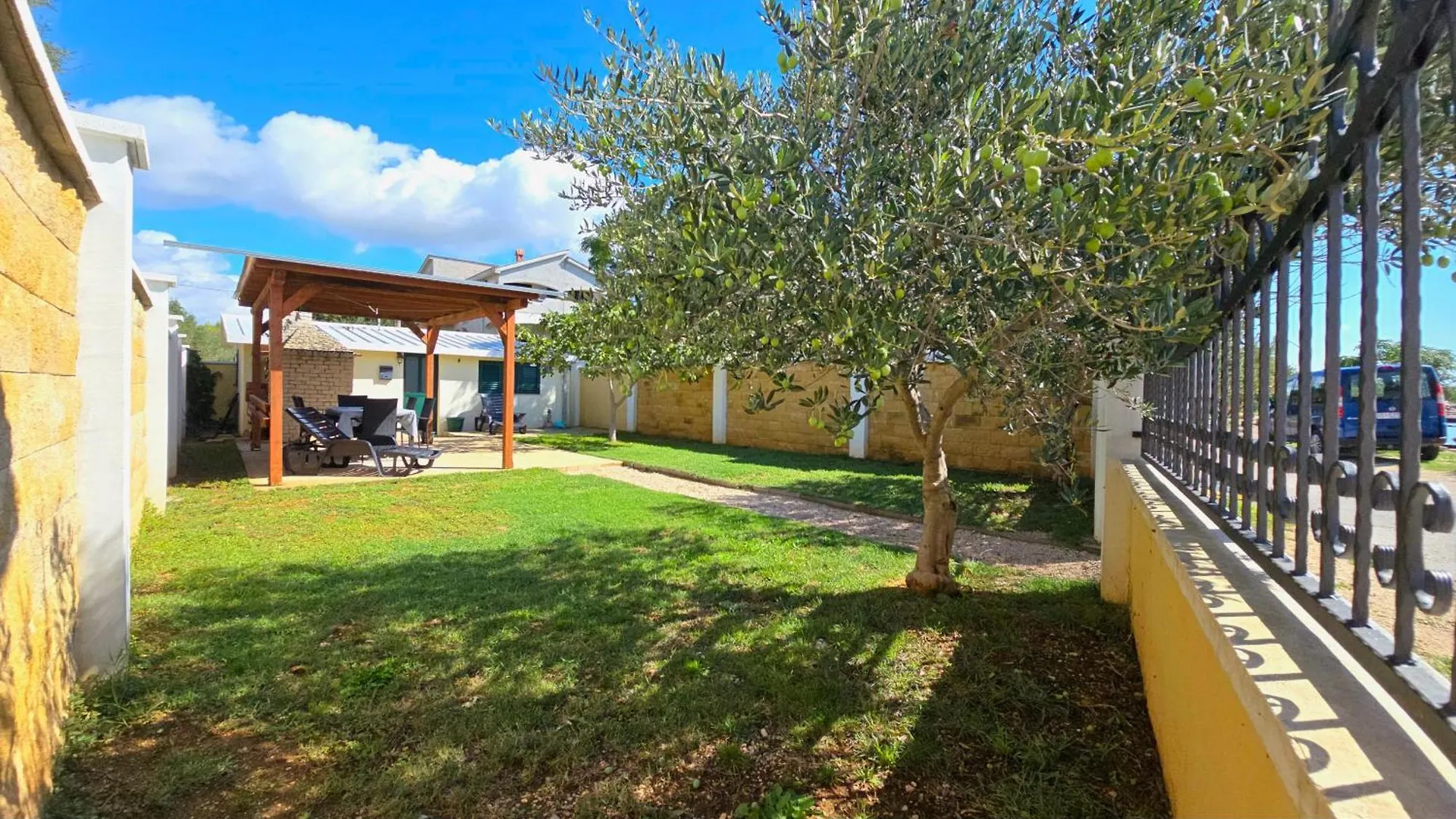 Holiday Home - Beach House 'Amarella' Turanj Croatia